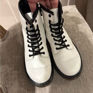 Dr. Martens Docs size 3US White like new!